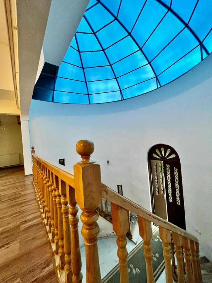 Blue Guest House Samtredia Esterno foto