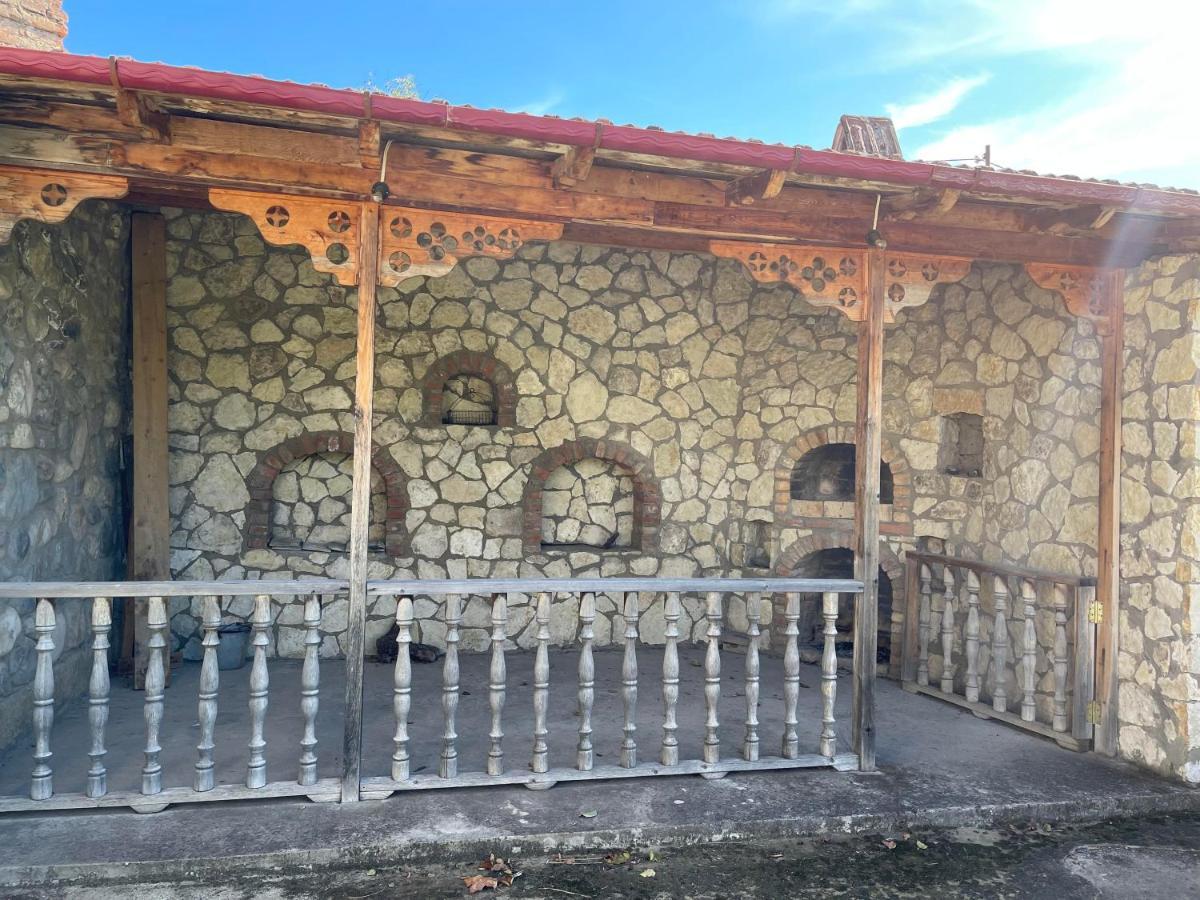Blue Guest House Samtredia Esterno foto