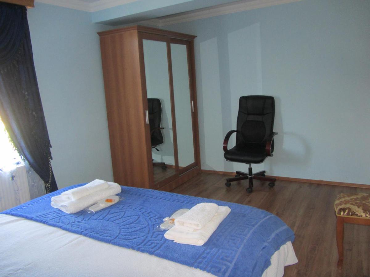 Blue Guest House Samtredia Esterno foto